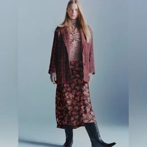 ZARA FLORAL PRINT SKIRT